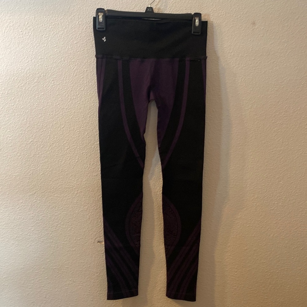 Nux fun print leggings size small